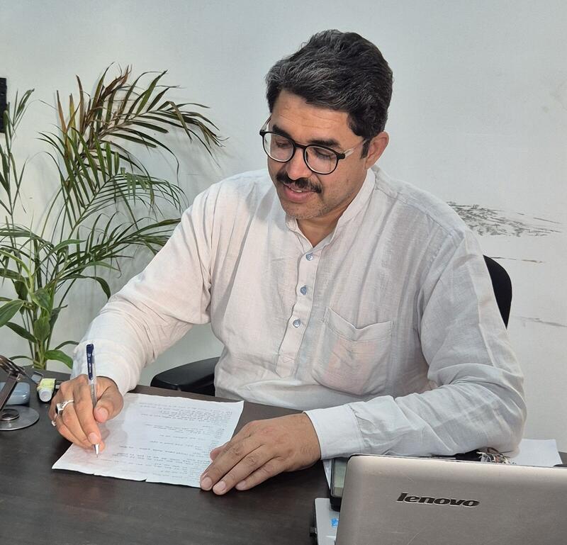 Acharya Anil Ji